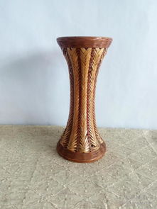 文革上海工藝品 出口換匯品 竹編包瓷瓶腰鼓型花插